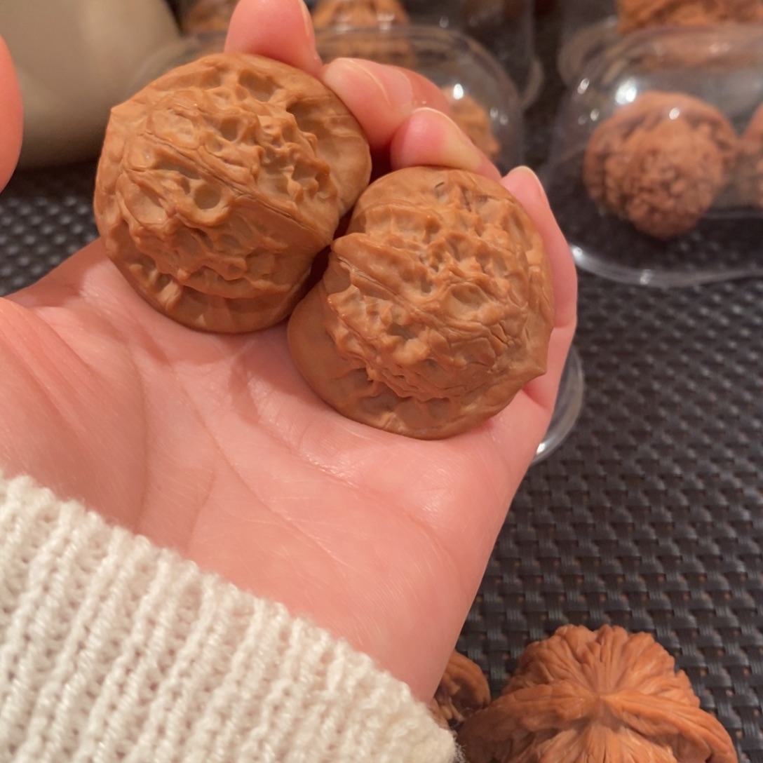 L***、文玩核桃吊坠41全品图图