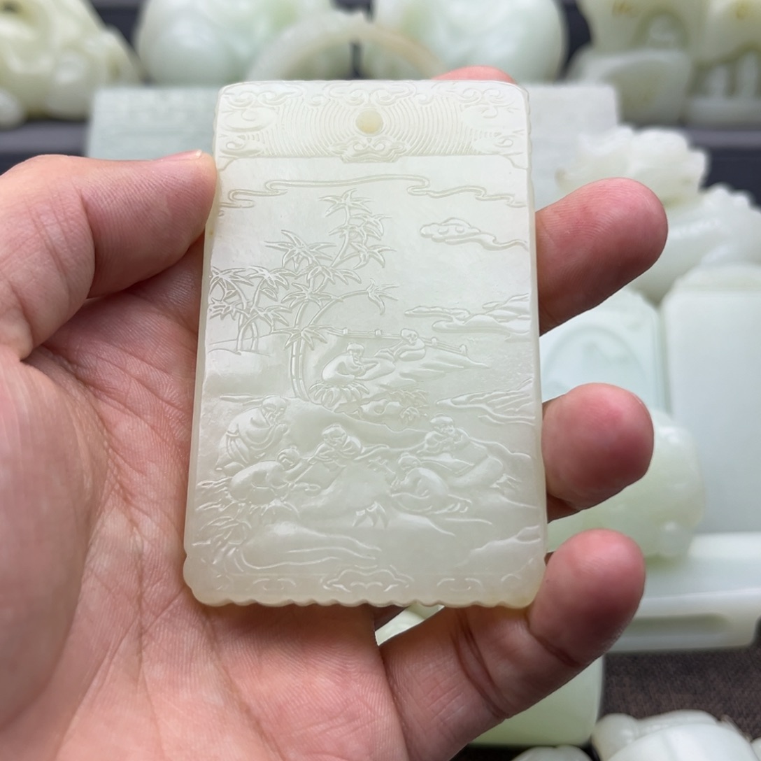 和田玉挂件未镶嵌忧**神