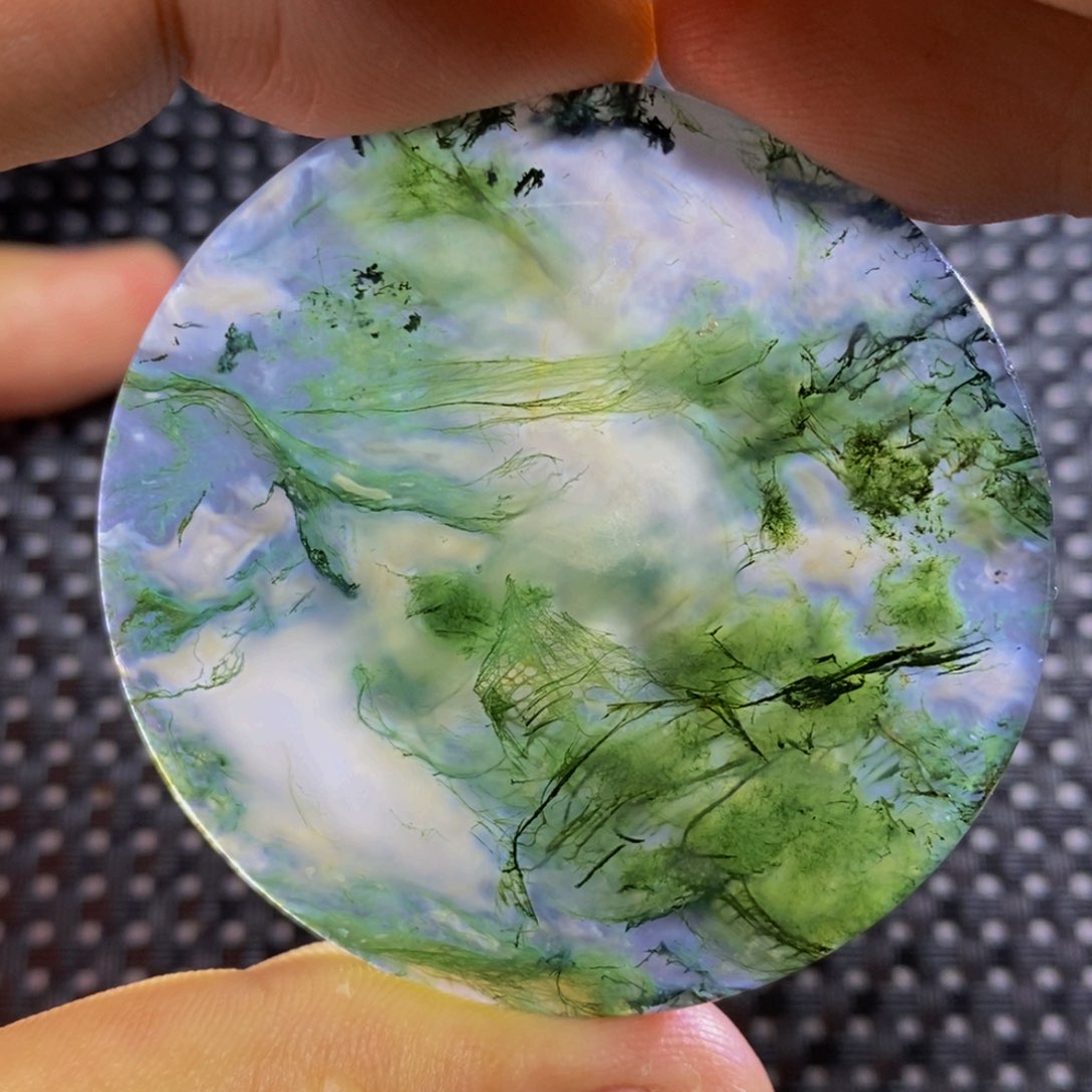 玛瑙/玉髓颈饰未镶嵌秉**见