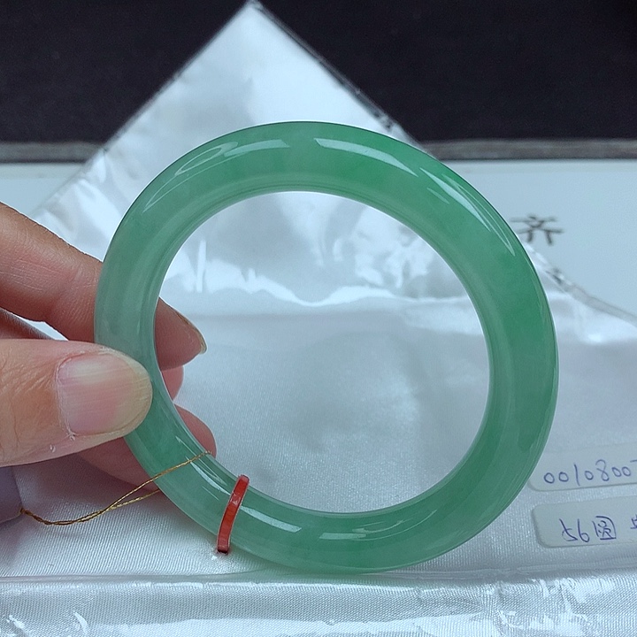 翡翠未镶嵌手镯56圈0711