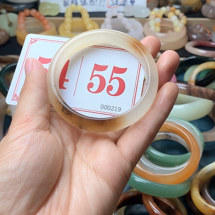 石英质玉（黄龙玉）未镶嵌手镯