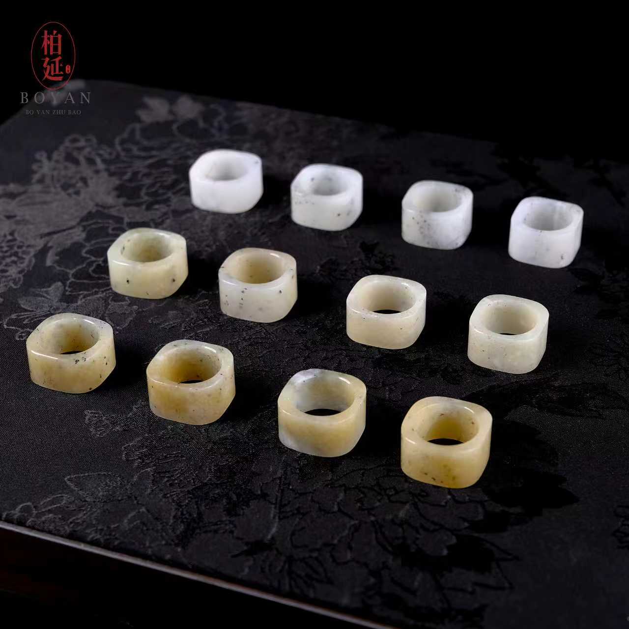 【福满四方】和田玉点墨方形戒指女款时尚百搭多样性发其一BY2760