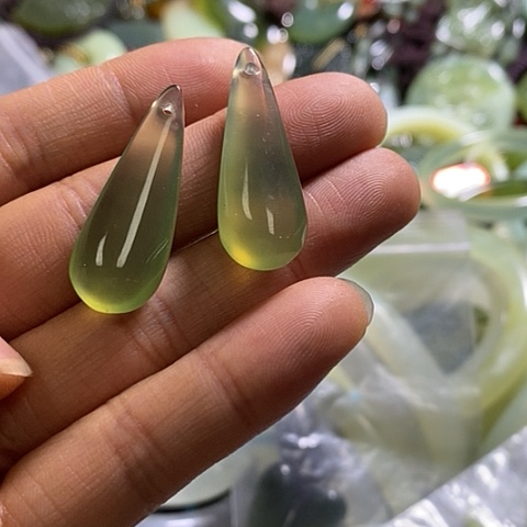 岫玉耳环未镶嵌一对