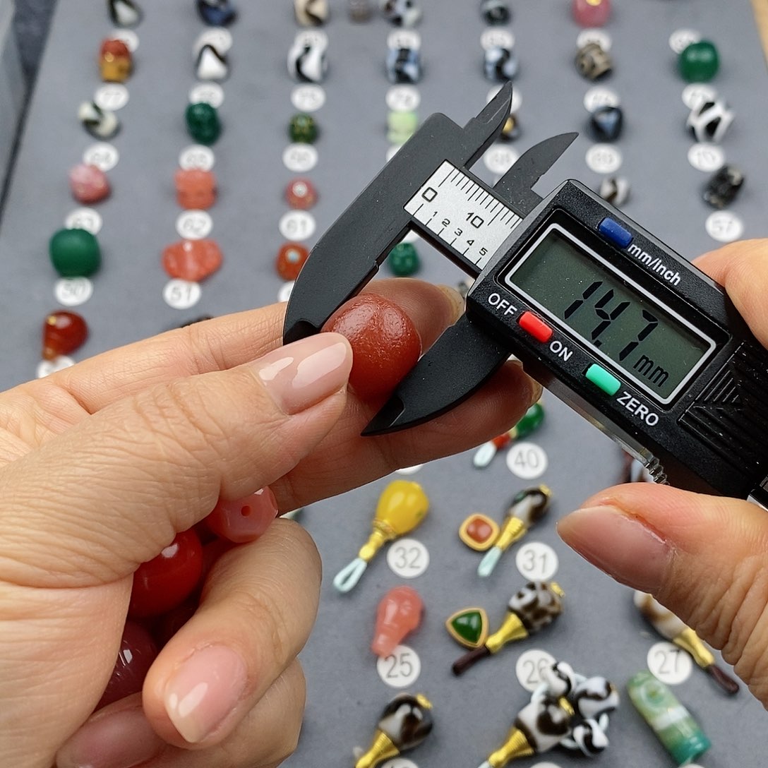 玛瑙/玉髓饰品未镶嵌