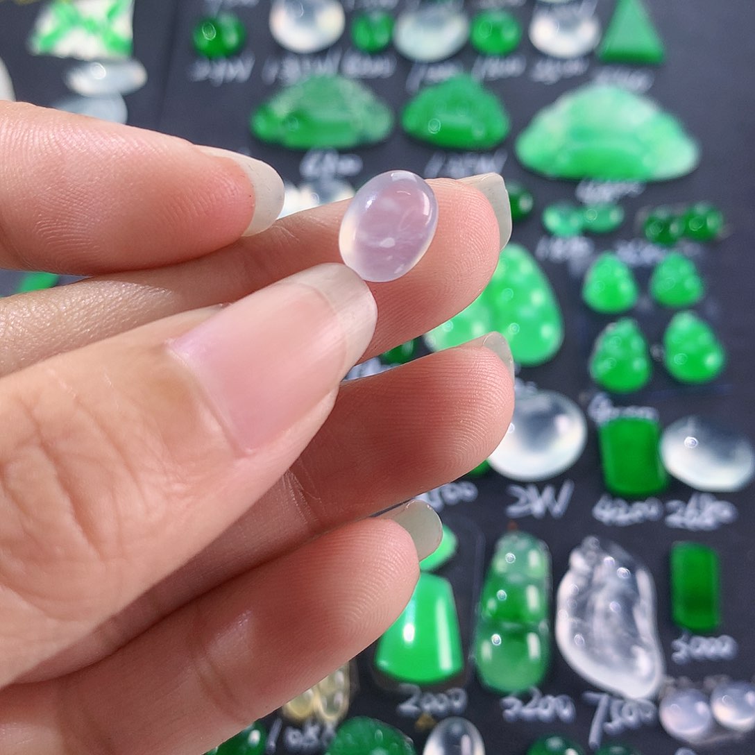 【闪购商品】翡翠颈饰未镶嵌雪花棉冰蛋