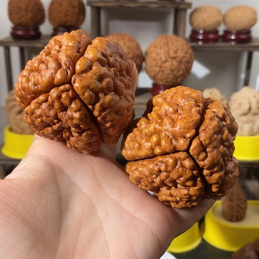 吊坠文玩核桃千*三瓣脑纹金刚龙脊5869