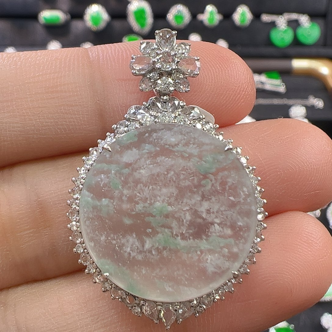 翡翠18K金镶嵌吊坠(不含链)
