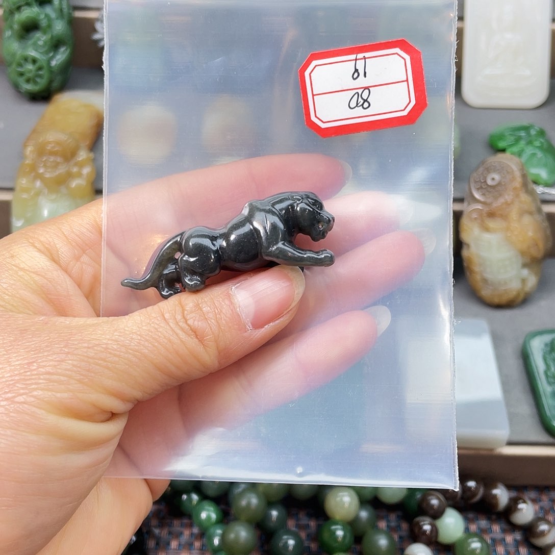 未镶嵌和田玉挂件