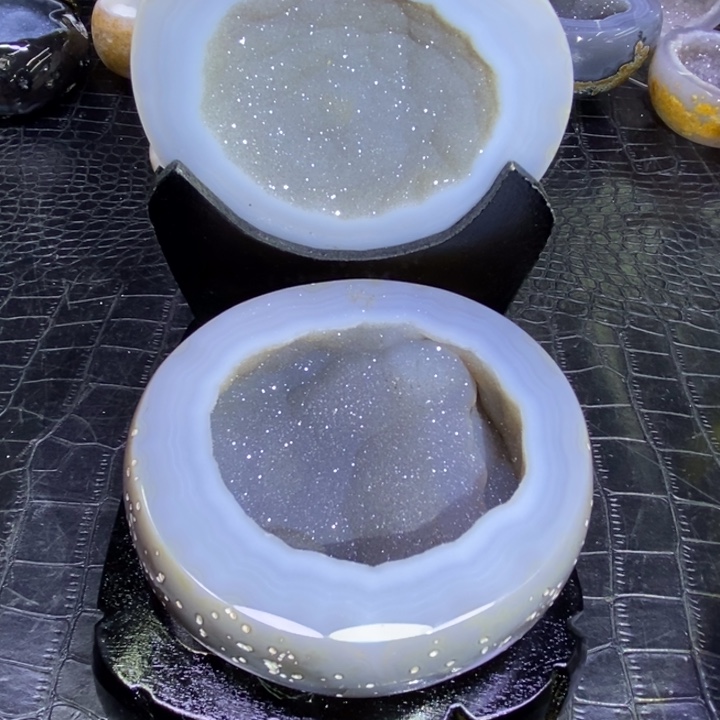 水晶福利聚宝盆未镶嵌