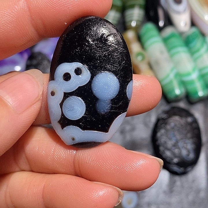 门***楼玛瑙/玉髓合金颈饰