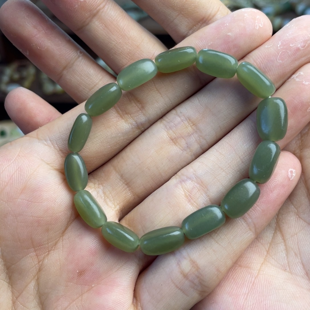 和田玉未镶嵌吊坠(不含链)