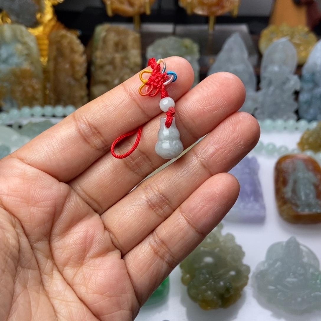 W***n定制翡翠未镶嵌定制翡翠