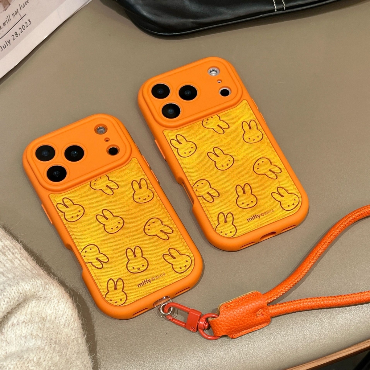 立体皮纹牛仔压痕满屏米菲头适用于14-14pro-14promax-15-15pro-1