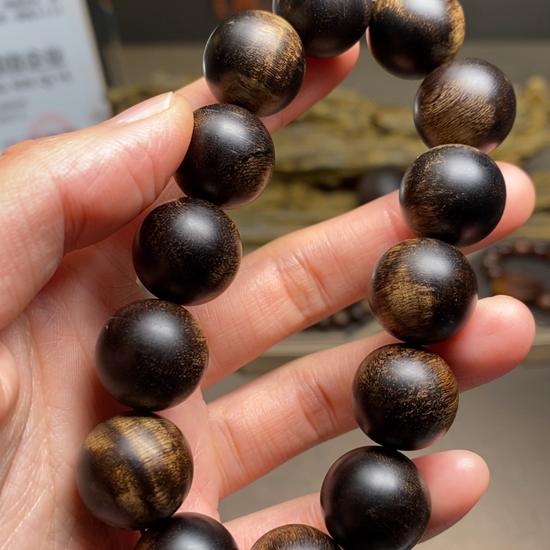 手串沉香越南芽庄黄棋楠瘤疤1.6