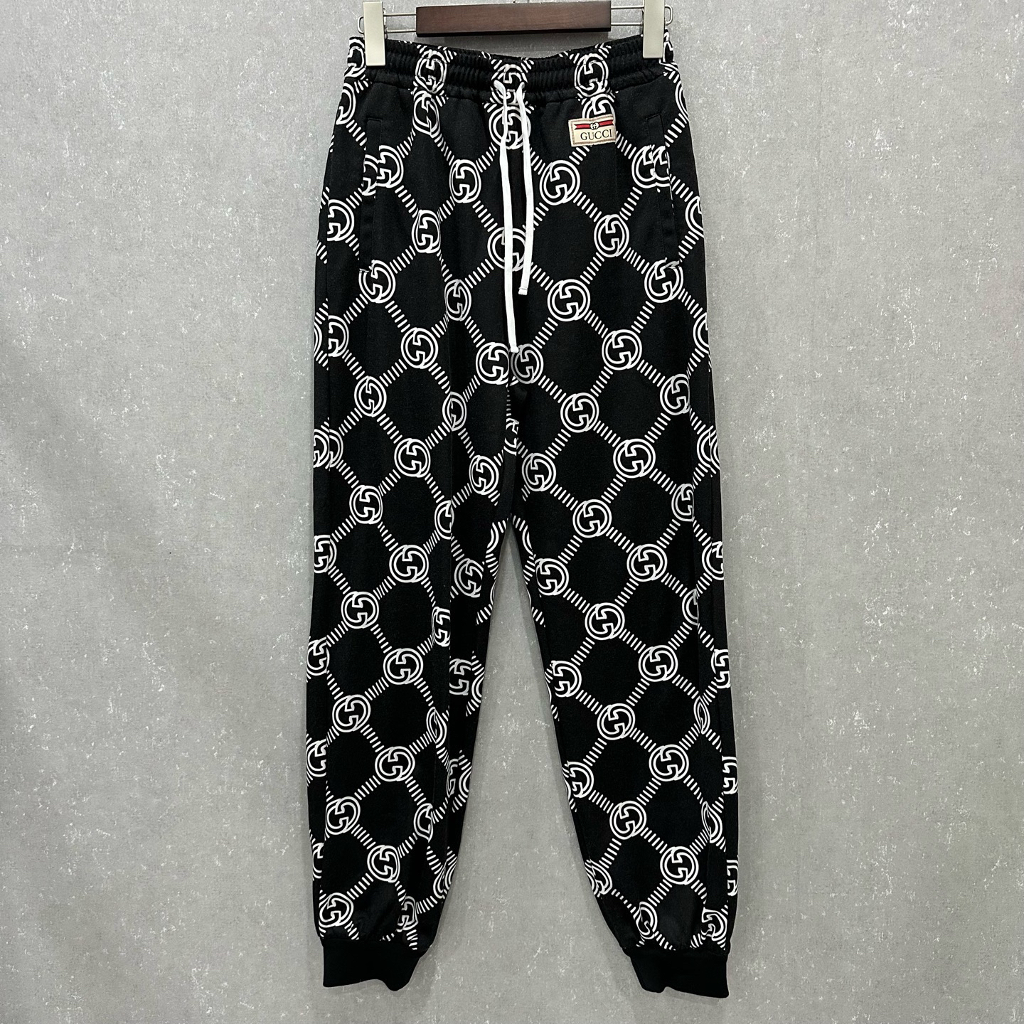 未使用 GUCCI/古驰 双G刺绣满印卫裤M码/006217