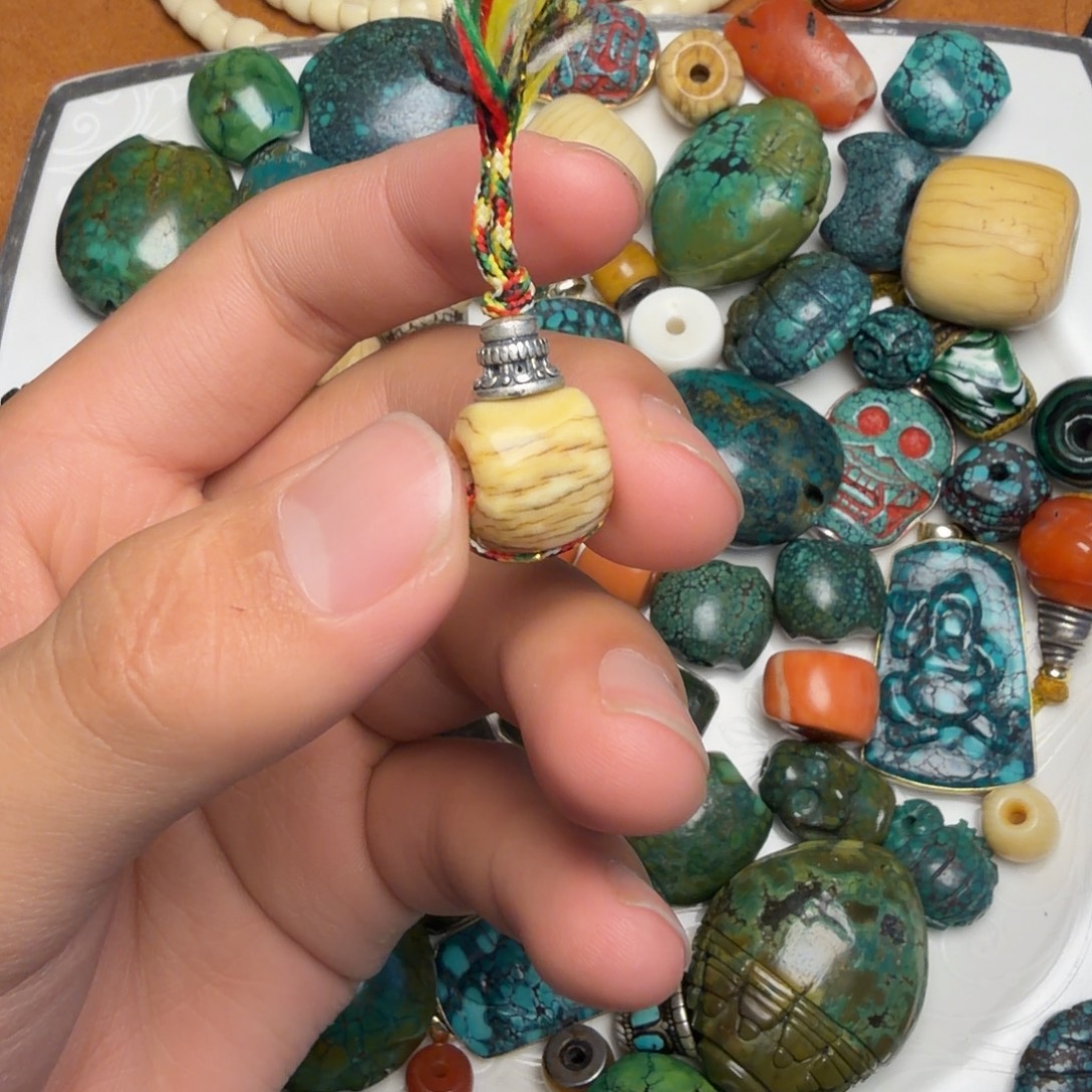 挑***看泥塑这个我就没得看咯哈哈