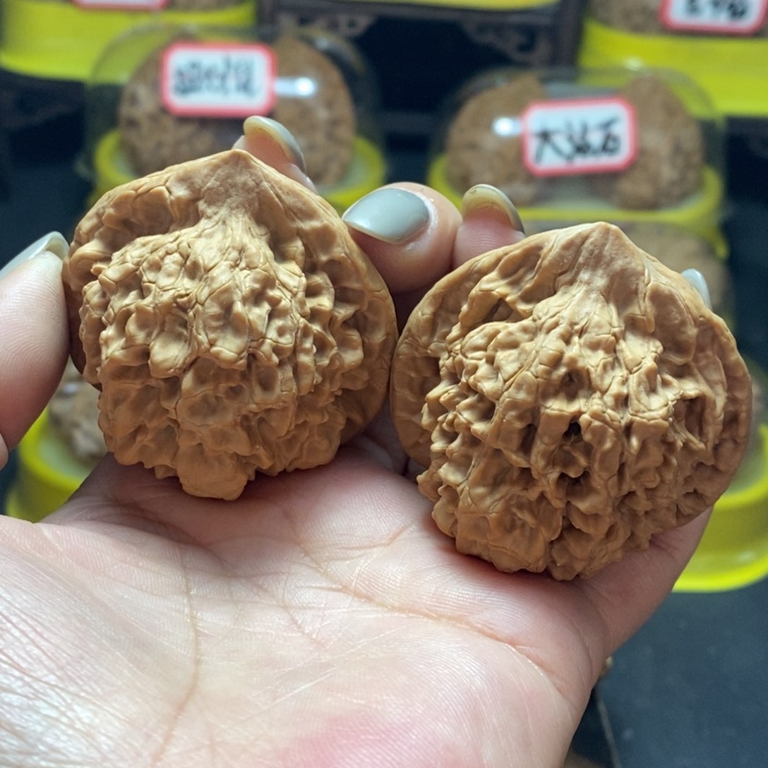 文玩核桃把件18号官帽47尺