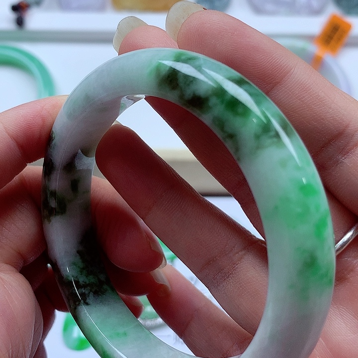未镶嵌手镯翡翠翡翠
