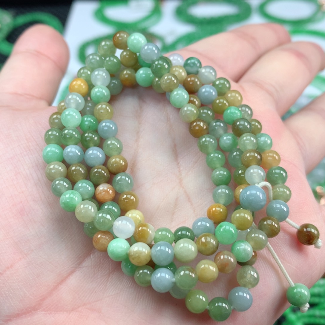 翡翠手链未镶嵌翡翠