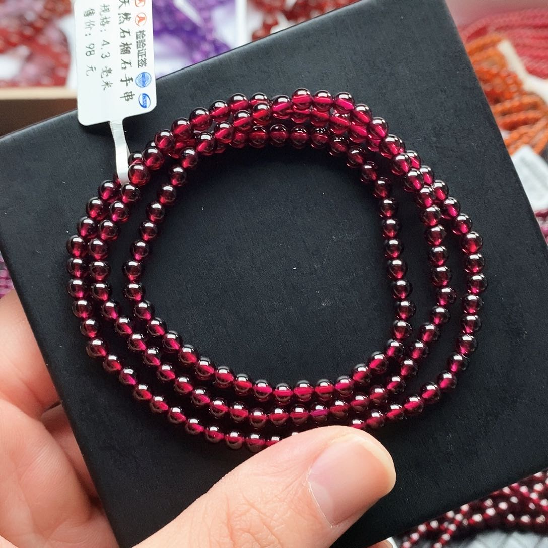 石榴石手链未镶嵌4.3mm老矿紫酒红精品