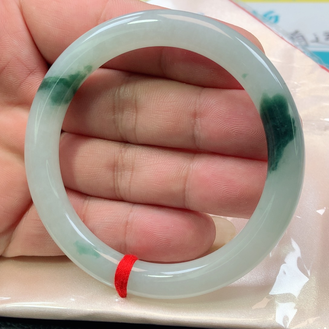 翡翠手镯未镶嵌1322号