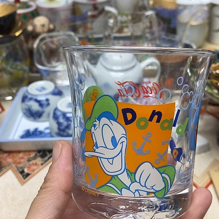 茶壶紫砂杯子和一包纸袋一杯酒都可以用