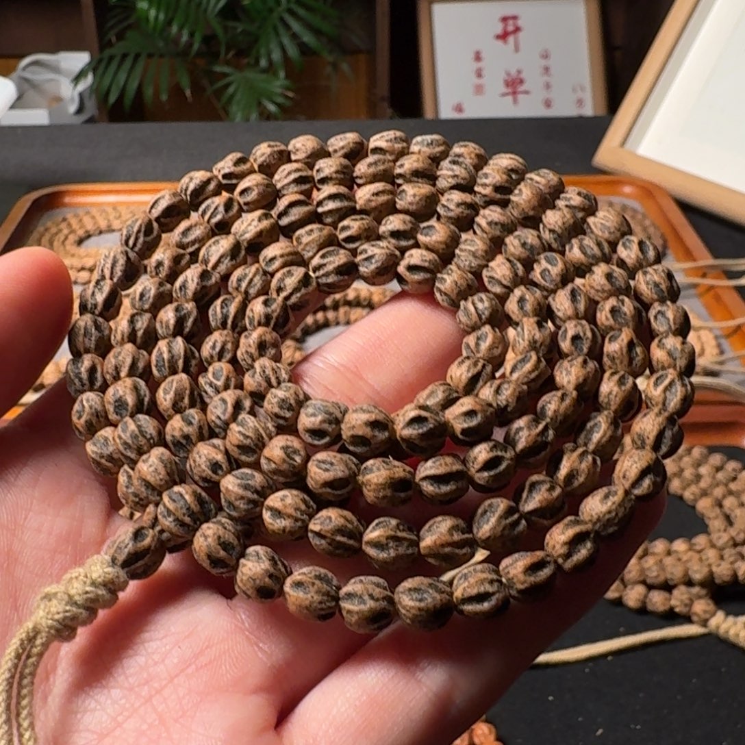 啊***行柏香籽/百香籽吊坠