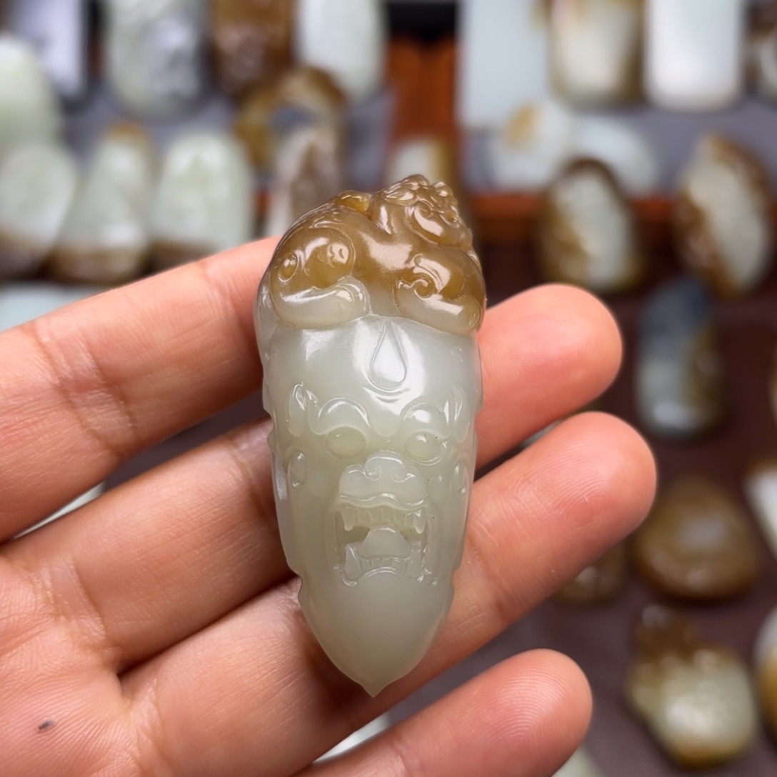 和田玉（糖玉）颈饰未镶嵌冷*儿