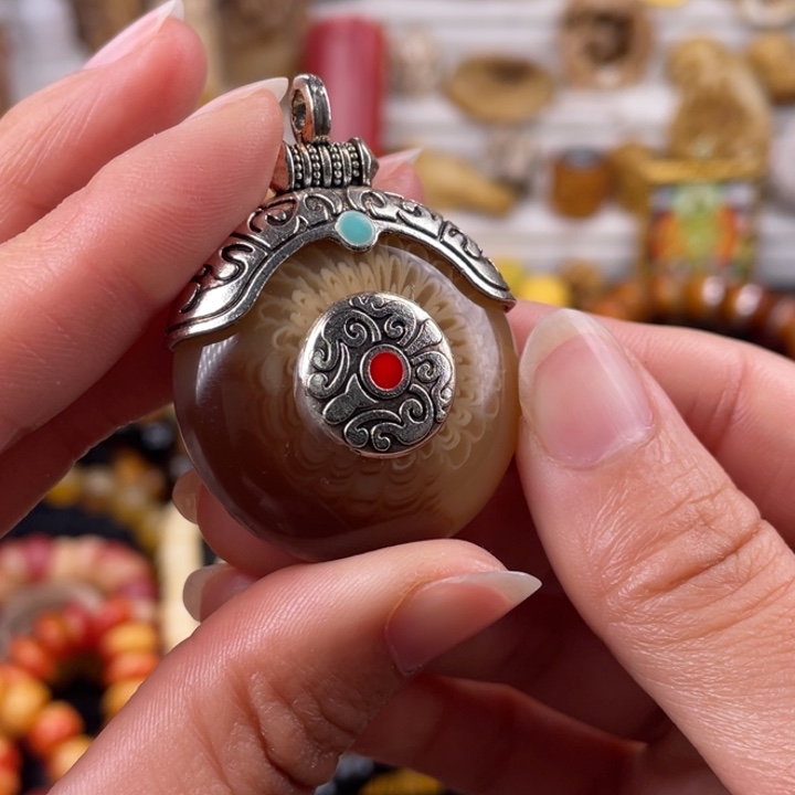 驼骨其他牦牛角雕刻