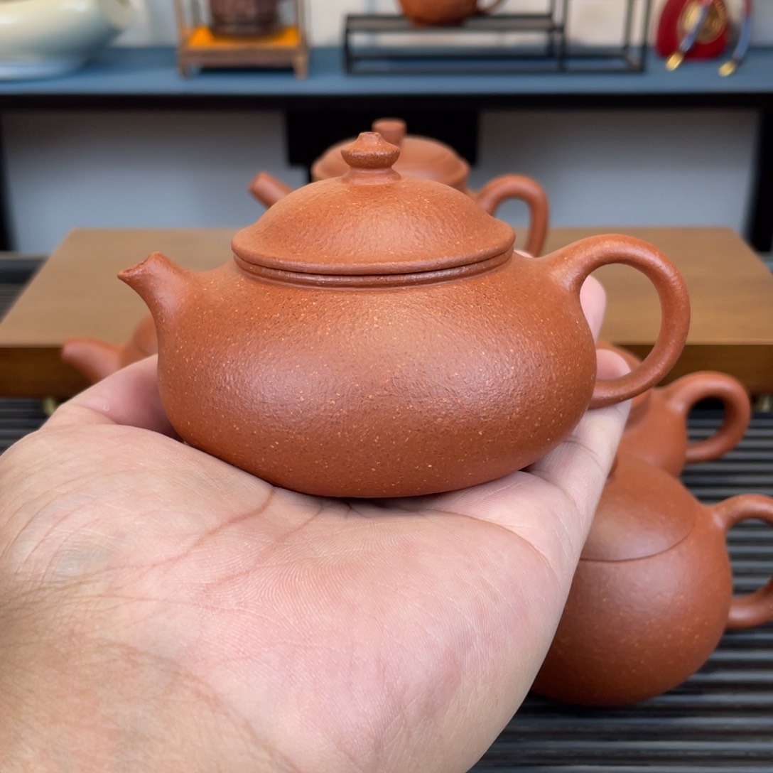 茶壶紫砂李*才红降坡寒江200cc
