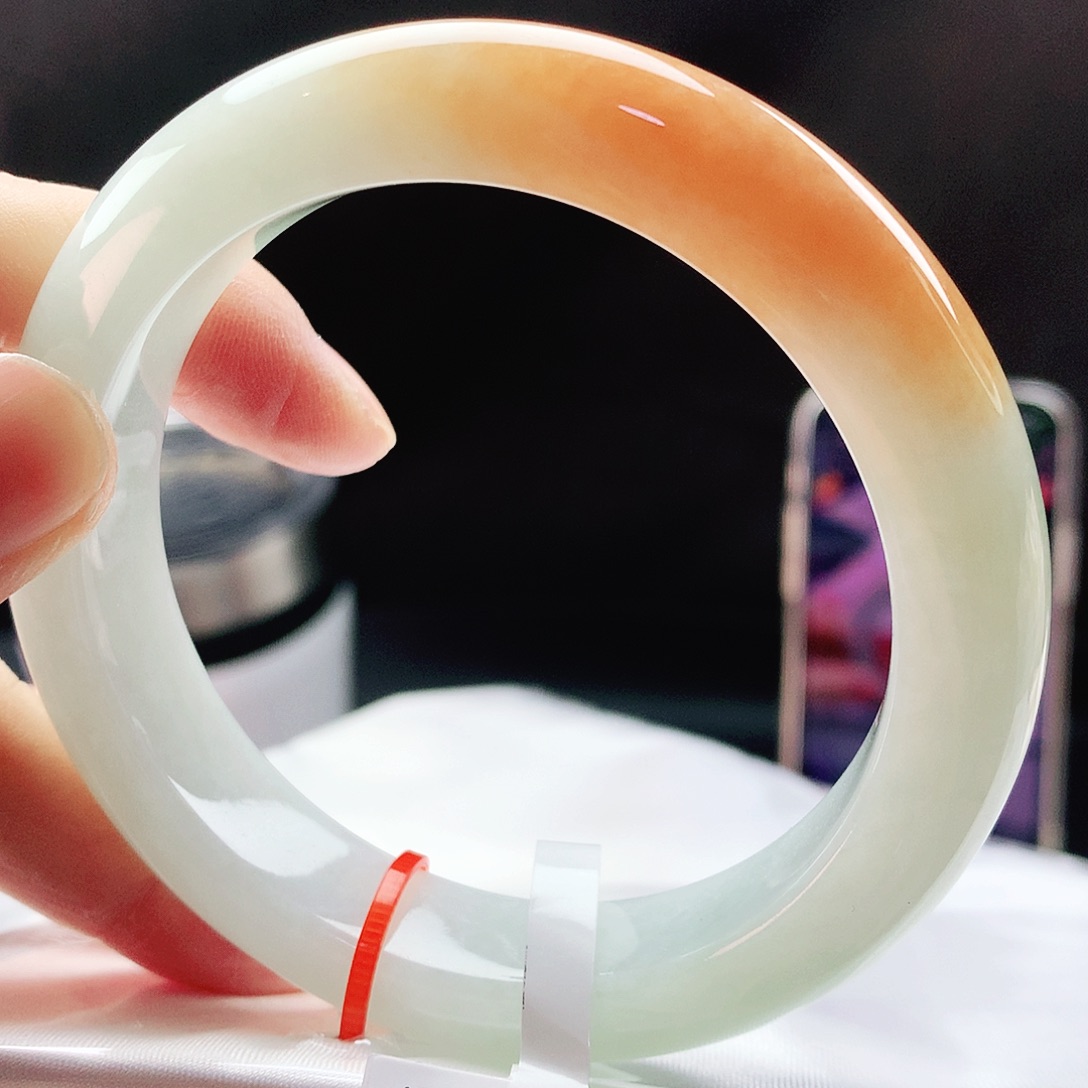 未镶嵌手镯翡翠58圈