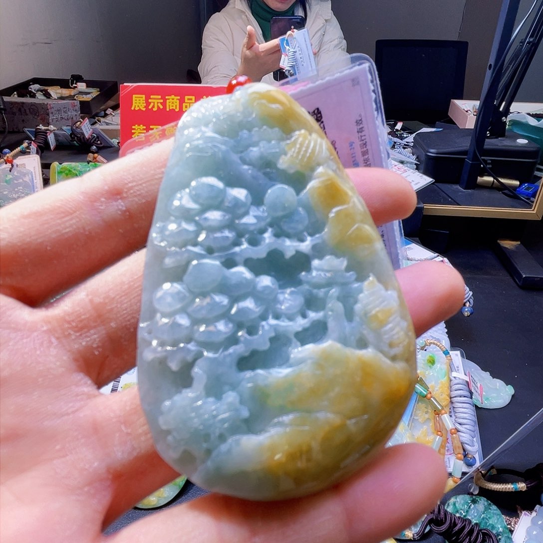 颈饰未镶嵌翡翠一