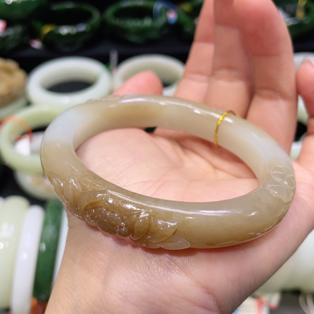 未镶嵌手镯和田玉29