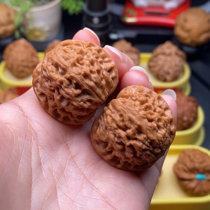 【闪购商品】文玩核桃吊坠全品荔枝纹元宝