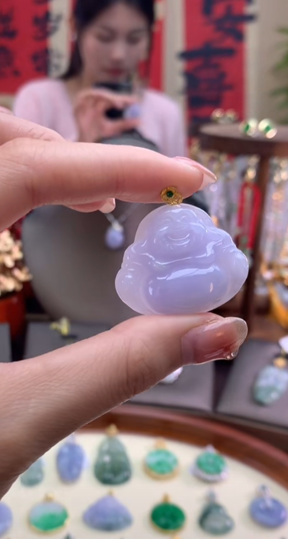 天然A货翡翠吊坠