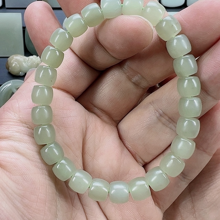 和田玉手串未镶嵌