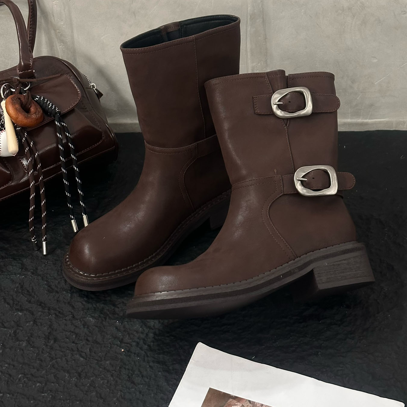 圆头方根真皮休闲短靴时装靴