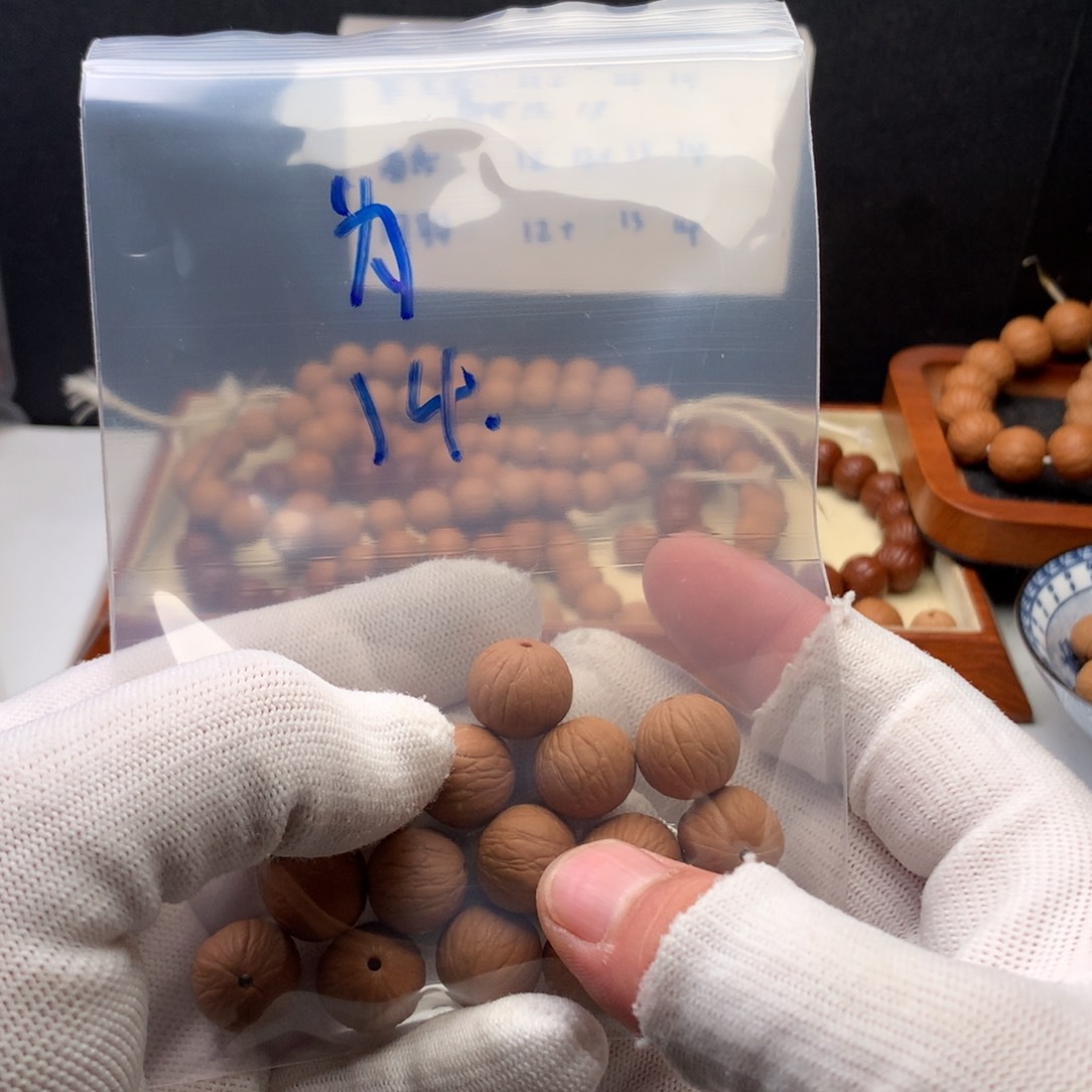 猴头核桃手串为***冲聚宝盆