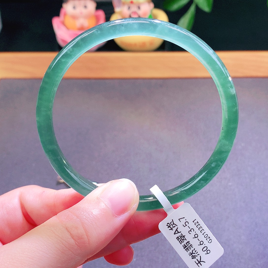 翡翠未镶嵌手镯天然翡翠