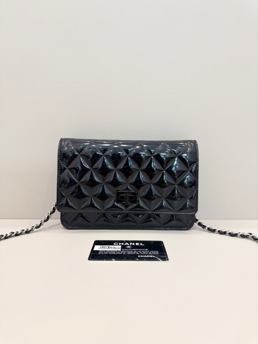 95新 Chanel/香奈儿 Chanel香奈儿漆皮so black2.55woc包 M3257