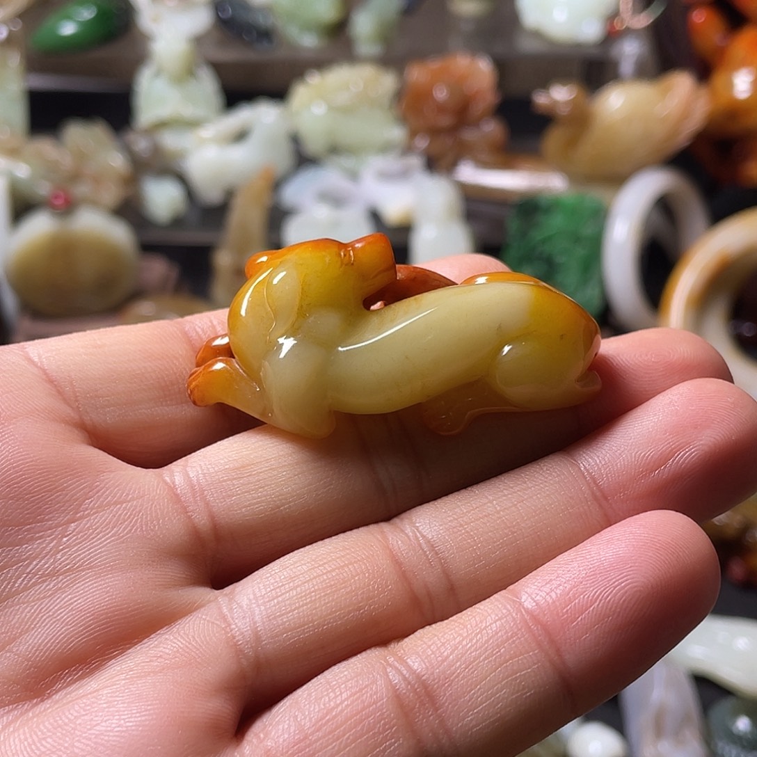 @***静和田玉（糖玉）未镶嵌颈饰