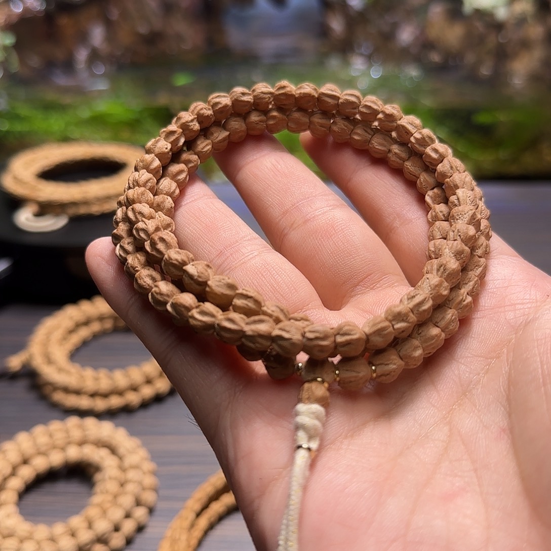 s***t吊坠柏香籽/百香籽