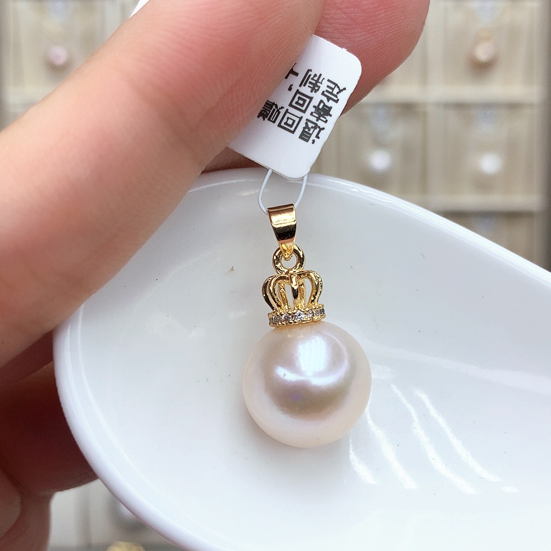 淡水珍珠合金吊坠(赠链)