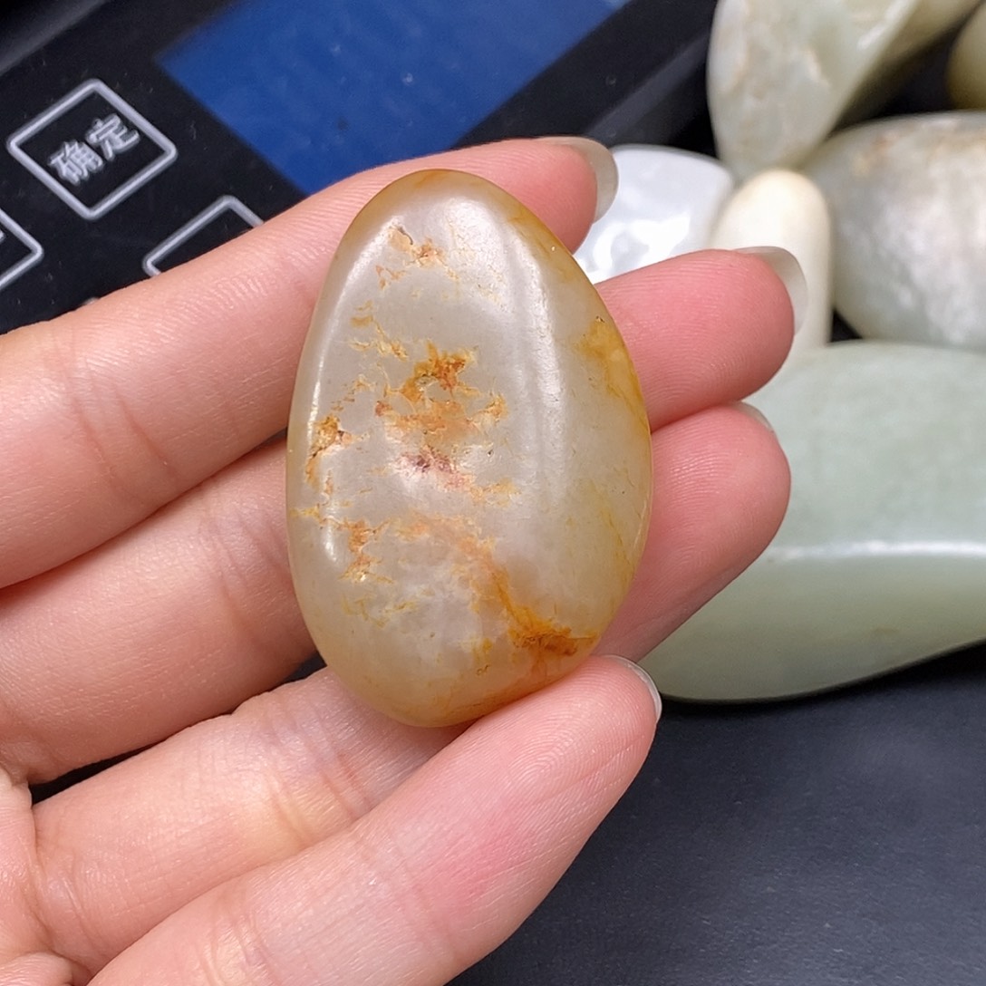 和田玉（糖玉）未镶嵌挂件