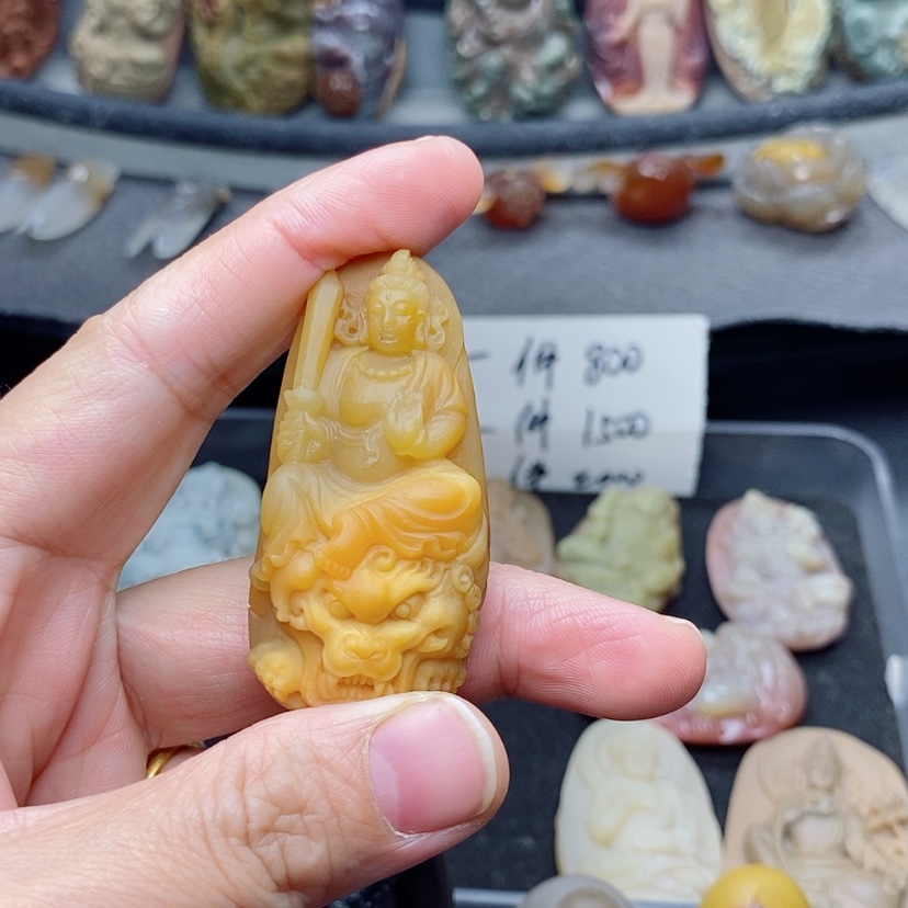 【闪购商品】定制石英质玉吊坠未镶嵌