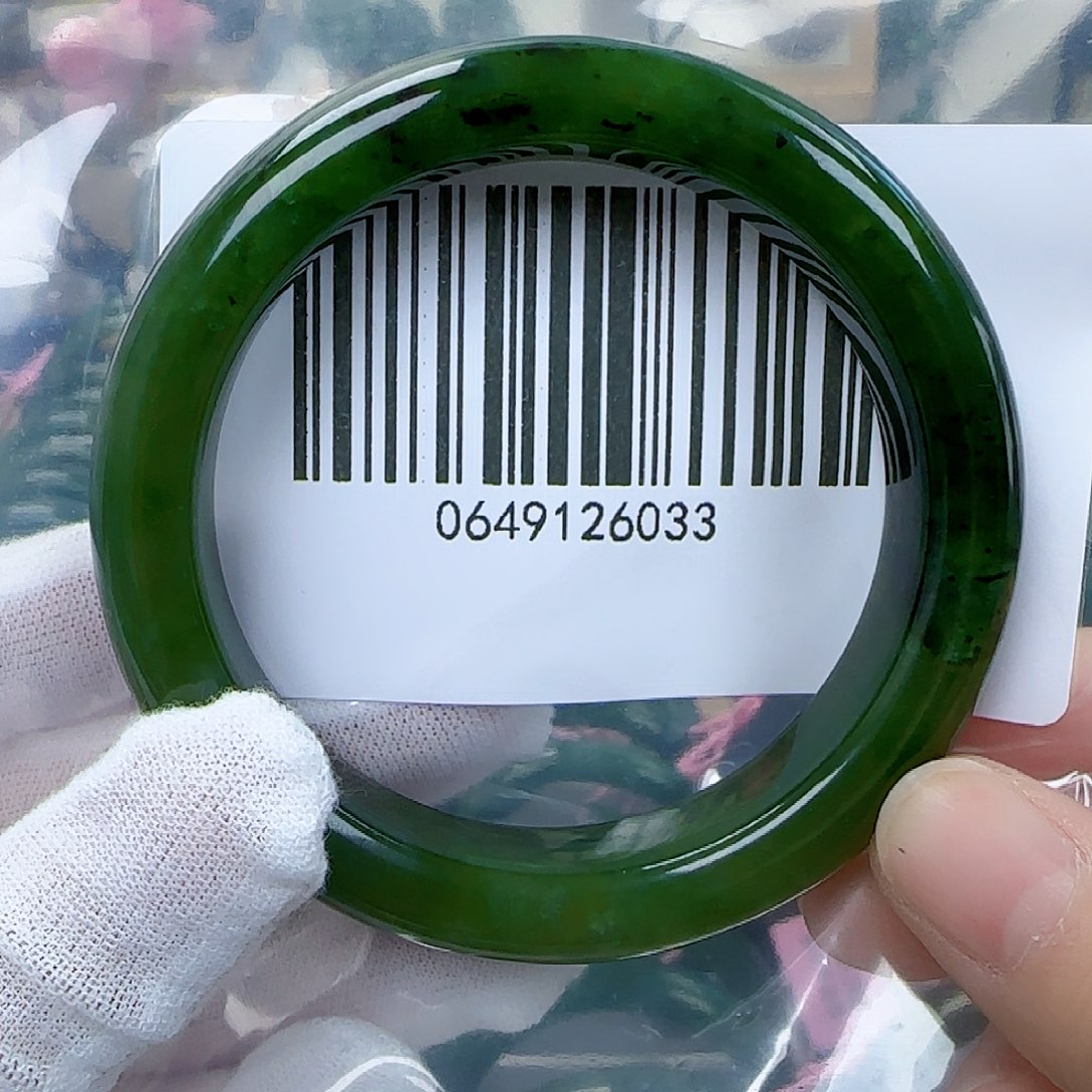 和田玉（碧玉）手镯未镶嵌5657