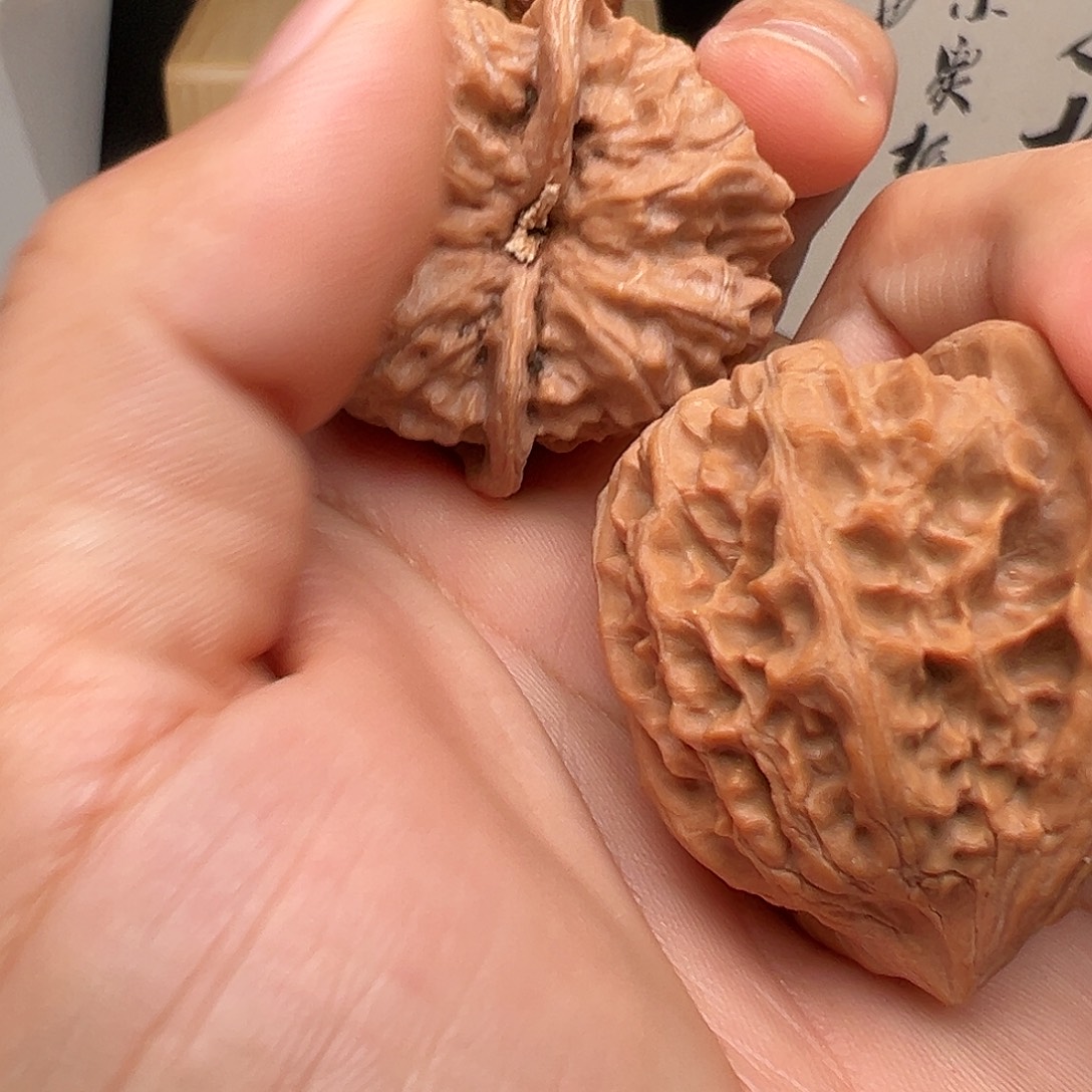 -***-文玩核桃吊坠马蹄