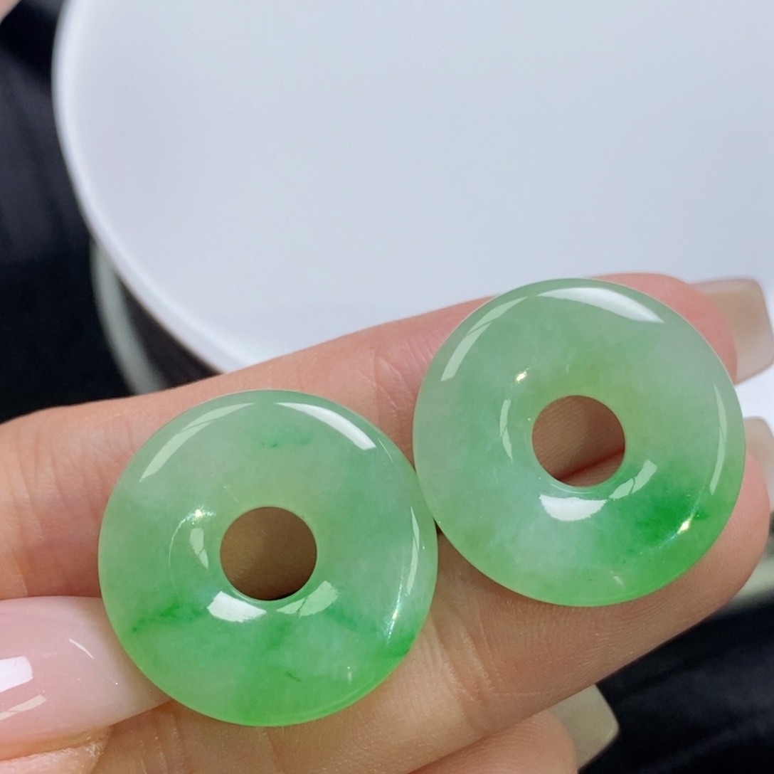 未镶嵌翡翠耳饰甜甜圈