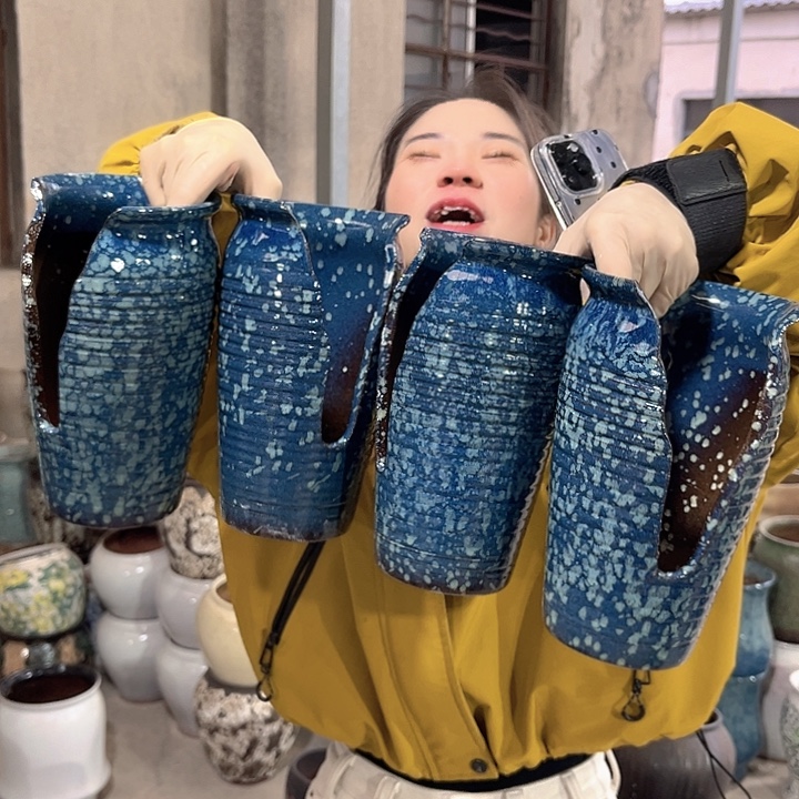 瑕疵口13高20花盆……