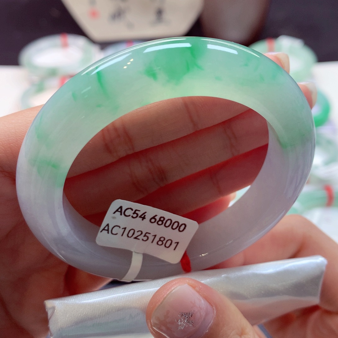 翡翠手镯未镶嵌34正圈87（冰飘金丝阳绿）